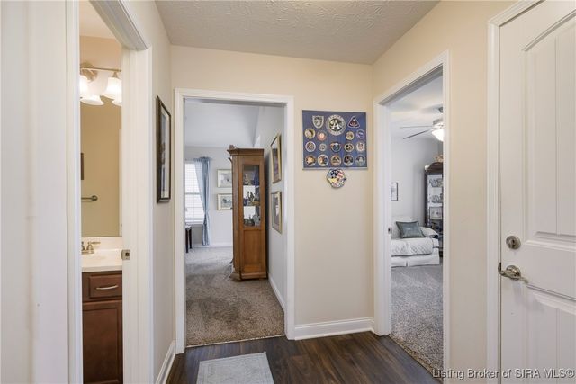 8921 Woodford Drive, Charlestown, IN 47111