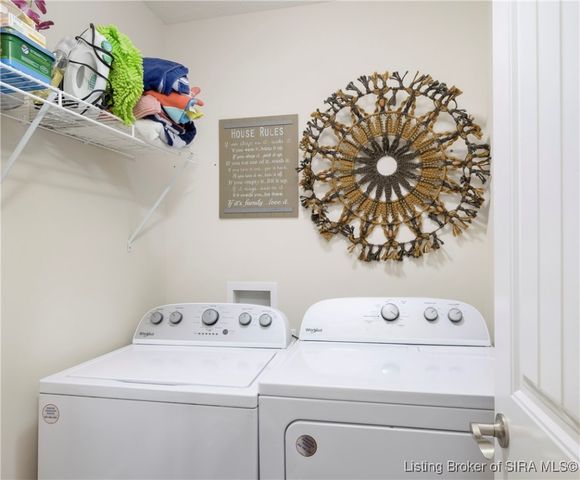 8921 Woodford Drive, Charlestown, IN 47111