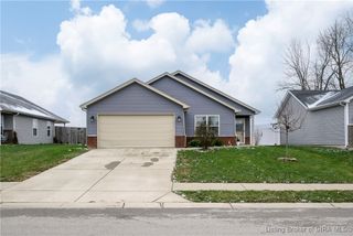 8921 Woodford Drive, Charlestown, IN 47111