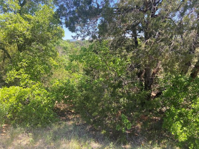 8617 Bar-K Ranch RD, Lago Vista, TX 78645