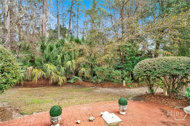 17 Franklin Creek Road N, Savannah, GA 31411