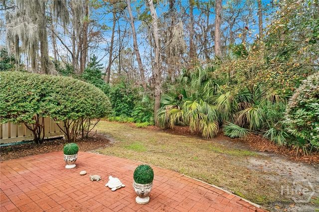 17 Franklin Creek Road N, Savannah, GA 31411