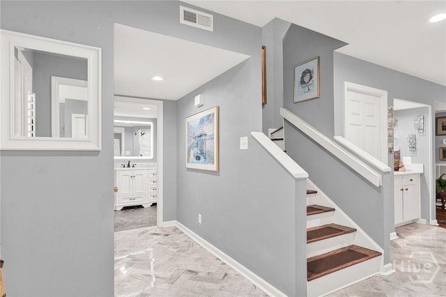 17 Franklin Creek Road N, Savannah, GA 31411