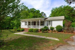 1571 Chestnut Road, Elgin, SC 29045