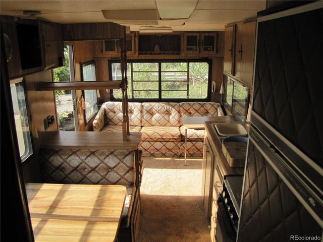 1808 Narrow Gauge Rd, Hartsel, CO 80449