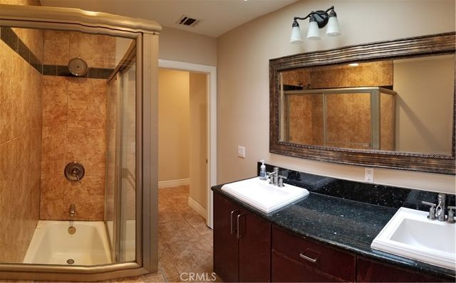 5325 La Forest Drive, La Canada Flintridge, CA 91011