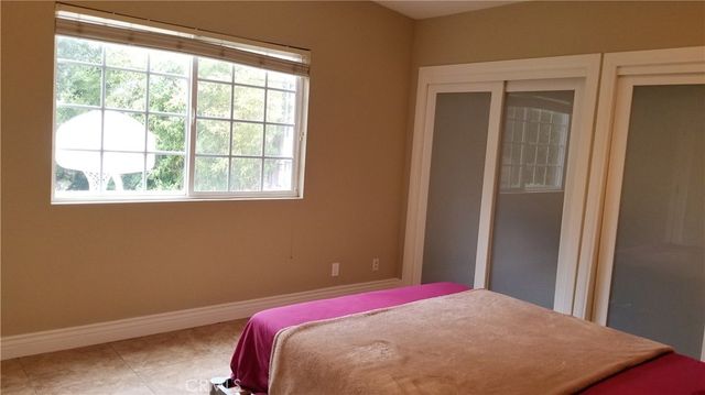 5325 La Forest Drive, La Canada Flintridge, CA 91011