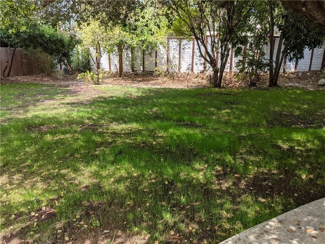 5325 La Forest Drive, La Canada Flintridge, CA 91011