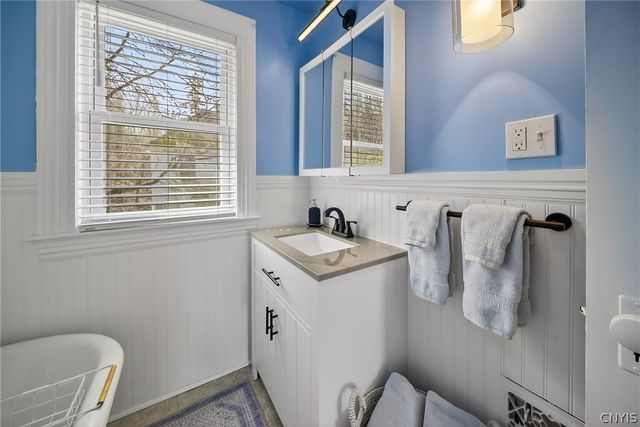 29 South Street, Camillus, NY 13031