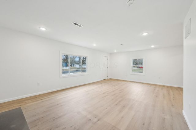 511 W Kanawha Avenue, Columbus, OH 43214