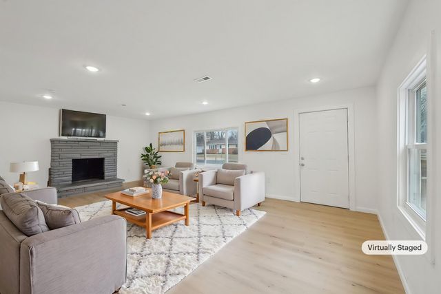 511 W Kanawha Avenue, Columbus, OH 43214