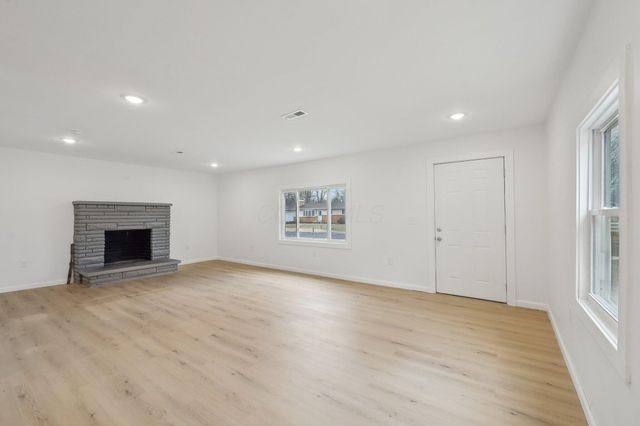 511 W Kanawha Avenue, Columbus, OH 43214