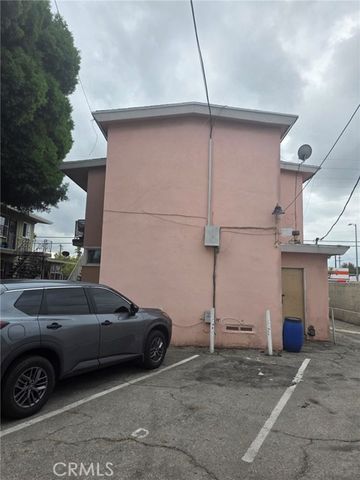 647 W Century, Los Angeles, CA 90044