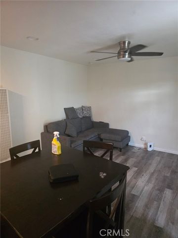 647 W Century, Los Angeles, CA 90044