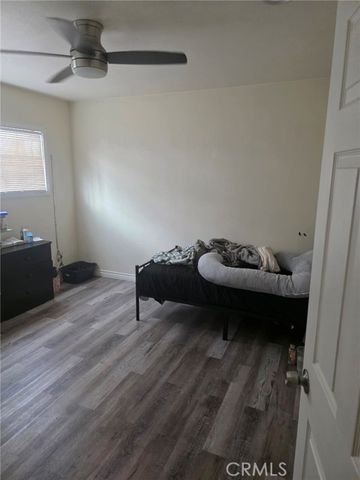 647 W Century, Los Angeles, CA 90044