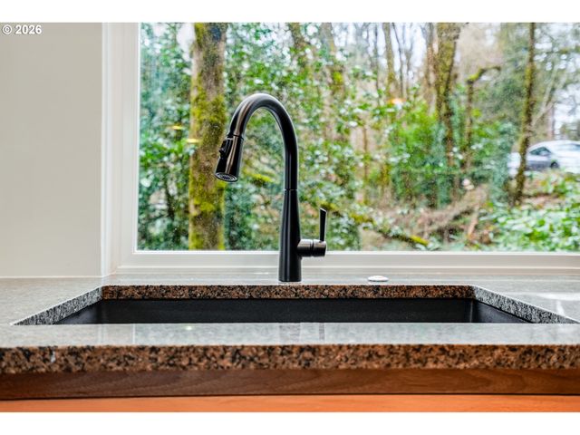 3306 Sw FAIRMOUNT Blvd, Portland, OR 97239