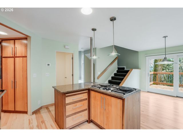 3306 Sw FAIRMOUNT Blvd, Portland, OR 97239