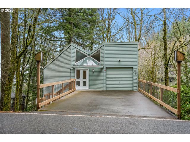 3306 Sw FAIRMOUNT Blvd, Portland, OR 97239