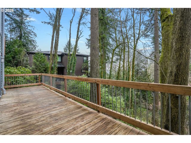 3306 Sw FAIRMOUNT Blvd, Portland, OR 97239