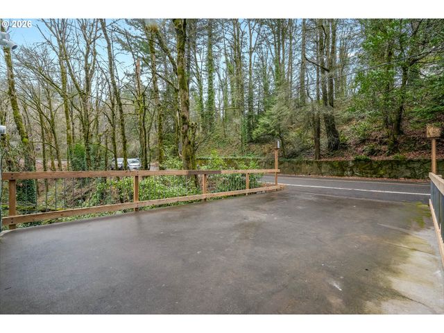 3306 Sw FAIRMOUNT Blvd, Portland, OR 97239