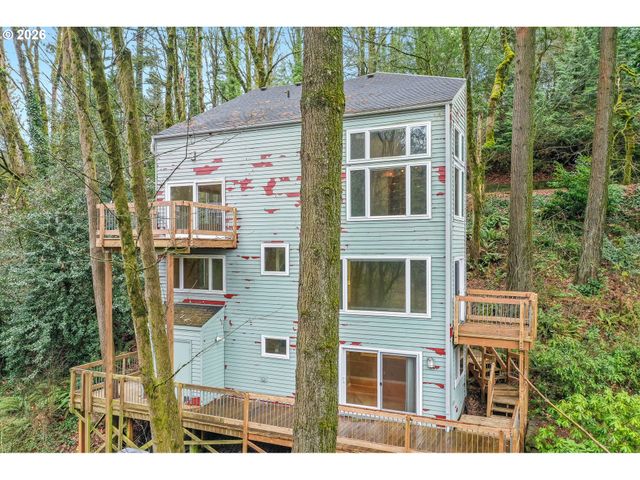 3306 Sw FAIRMOUNT Blvd, Portland, OR 97239