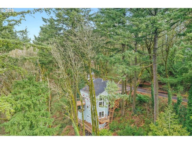 3306 Sw FAIRMOUNT Blvd, Portland, OR 97239