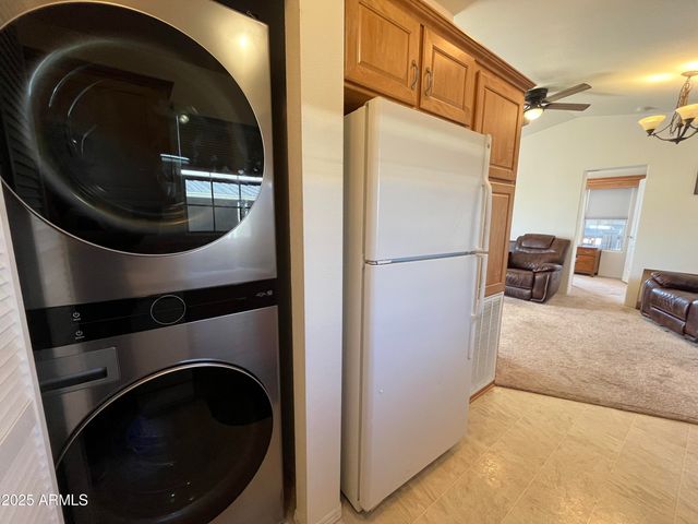 10960 N 67TH Avenue 145, Glendale, AZ 85304