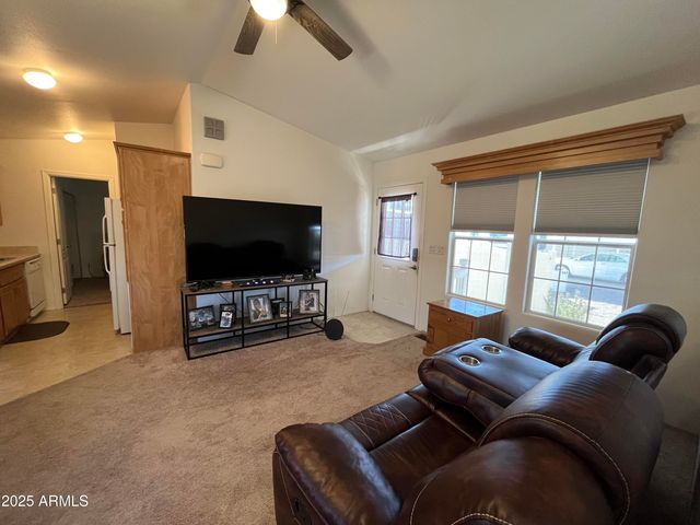 10960 N 67TH Avenue 145, Glendale, AZ 85304