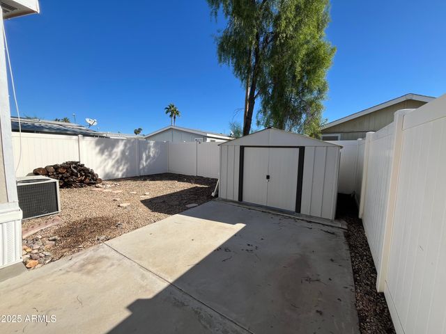 10960 N 67TH Avenue 145, Glendale, AZ 85304