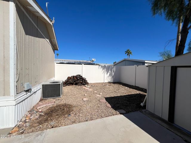 10960 N 67TH Avenue 145, Glendale, AZ 85304