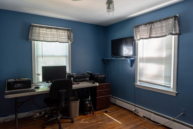 26 Sunset Rd, Dracut, MA 01826