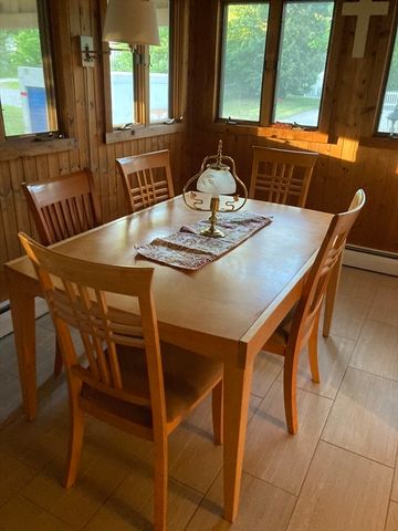 26 Sunset Rd, Dracut, MA 01826