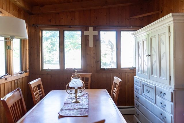 26 Sunset Rd, Dracut, MA 01826