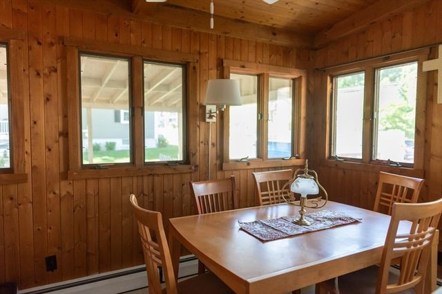 26 Sunset Rd, Dracut, MA 01826