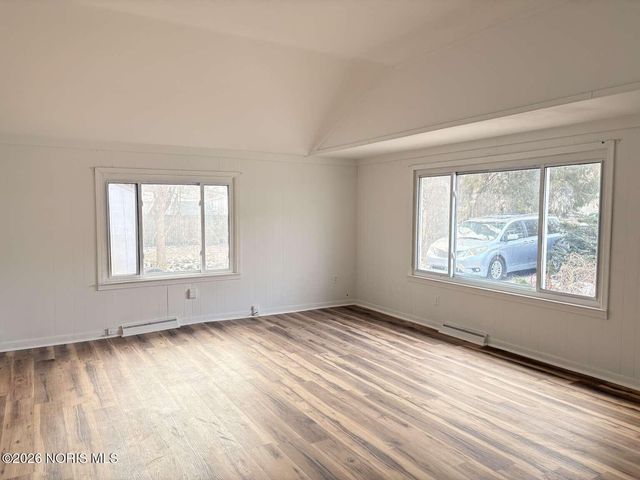 5228 Rowland Road, Toledo, OH 43613