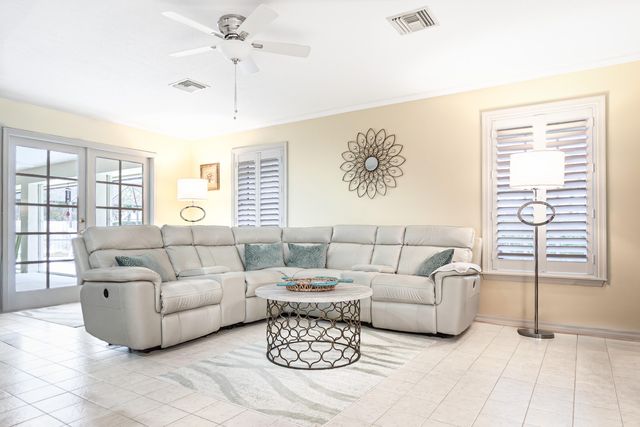 8571 SE Quail Ridge Way, Hobe Sound, FL 33455