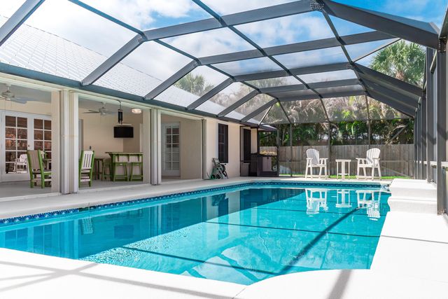 8571 SE Quail Ridge Way, Hobe Sound, FL 33455