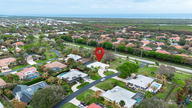 8571 SE Quail Ridge Way, Hobe Sound, FL 33455