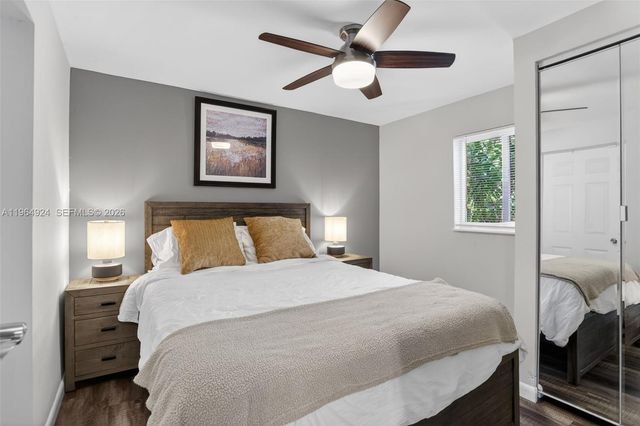 409 NW 28th Ct, Wilton Manors, FL 33311