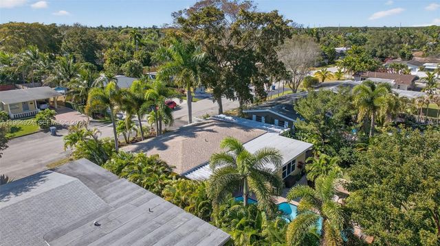 409 NW 28th Ct, Wilton Manors, FL 33311