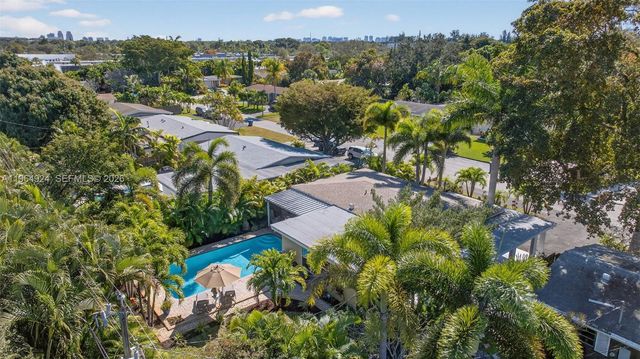 409 NW 28th Ct, Wilton Manors, FL 33311