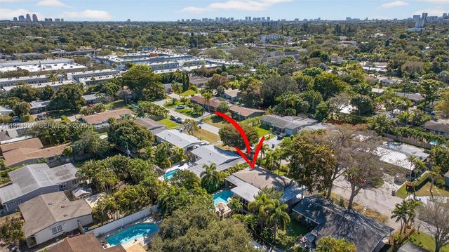 409 NW 28th Ct, Wilton Manors, FL 33311