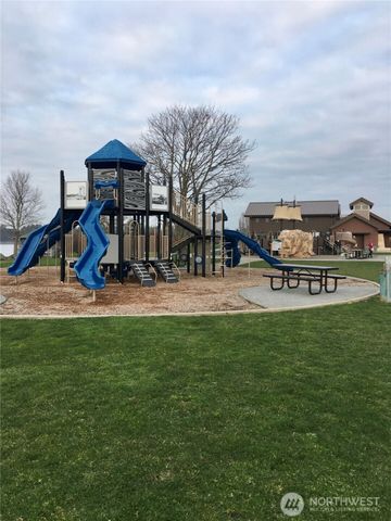 2522 Dodd Street, Blaine, WA 98230