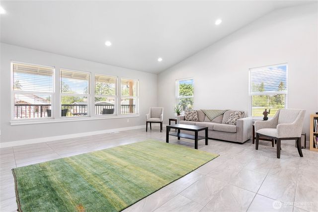 2522 Dodd Street, Blaine, WA 98230