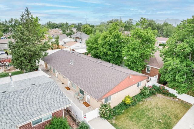 220 E LESLIE AVE, Salt Lake City, UT 84115