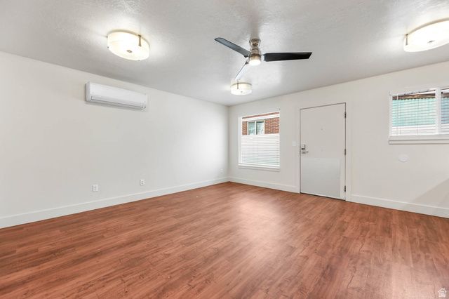 220 E LESLIE AVE, Salt Lake City, UT 84115