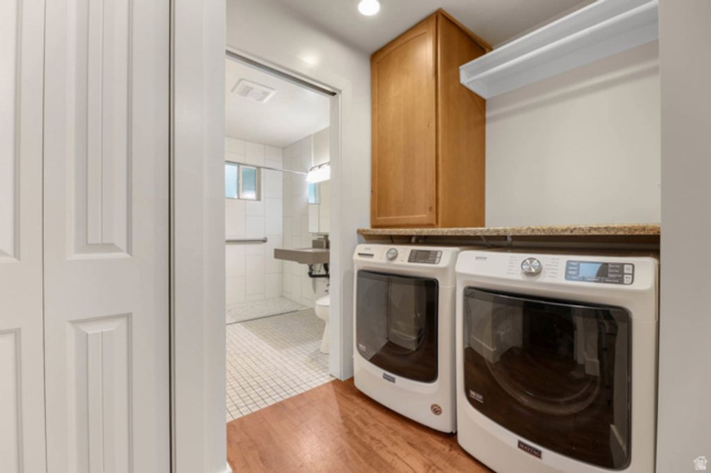 Image 13 of property listing at 220 E LESLIE AVE, Salt Lake City, UT 84115