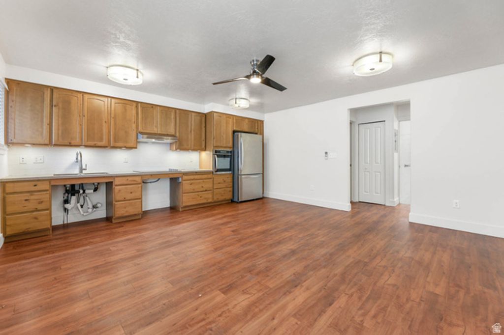 Image 16 of property listing at 220 E LESLIE AVE, Salt Lake City, UT 84115