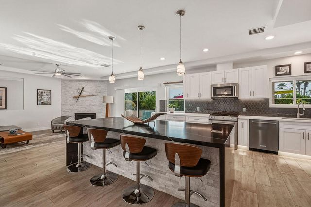 36930 Palm Court, Rancho Mirage, CA 92270