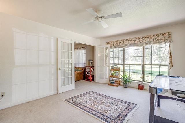 8621 Ravenswood Road, Granbury, TX 76049